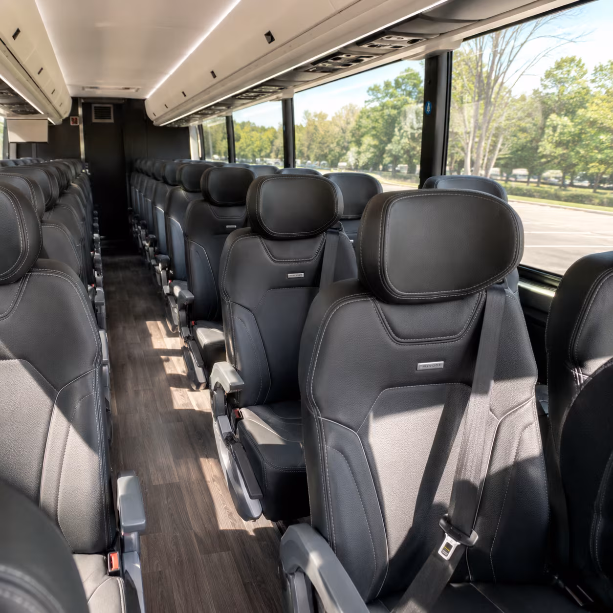 charter bus and shuttle service to george bush intercontinental airport iah
