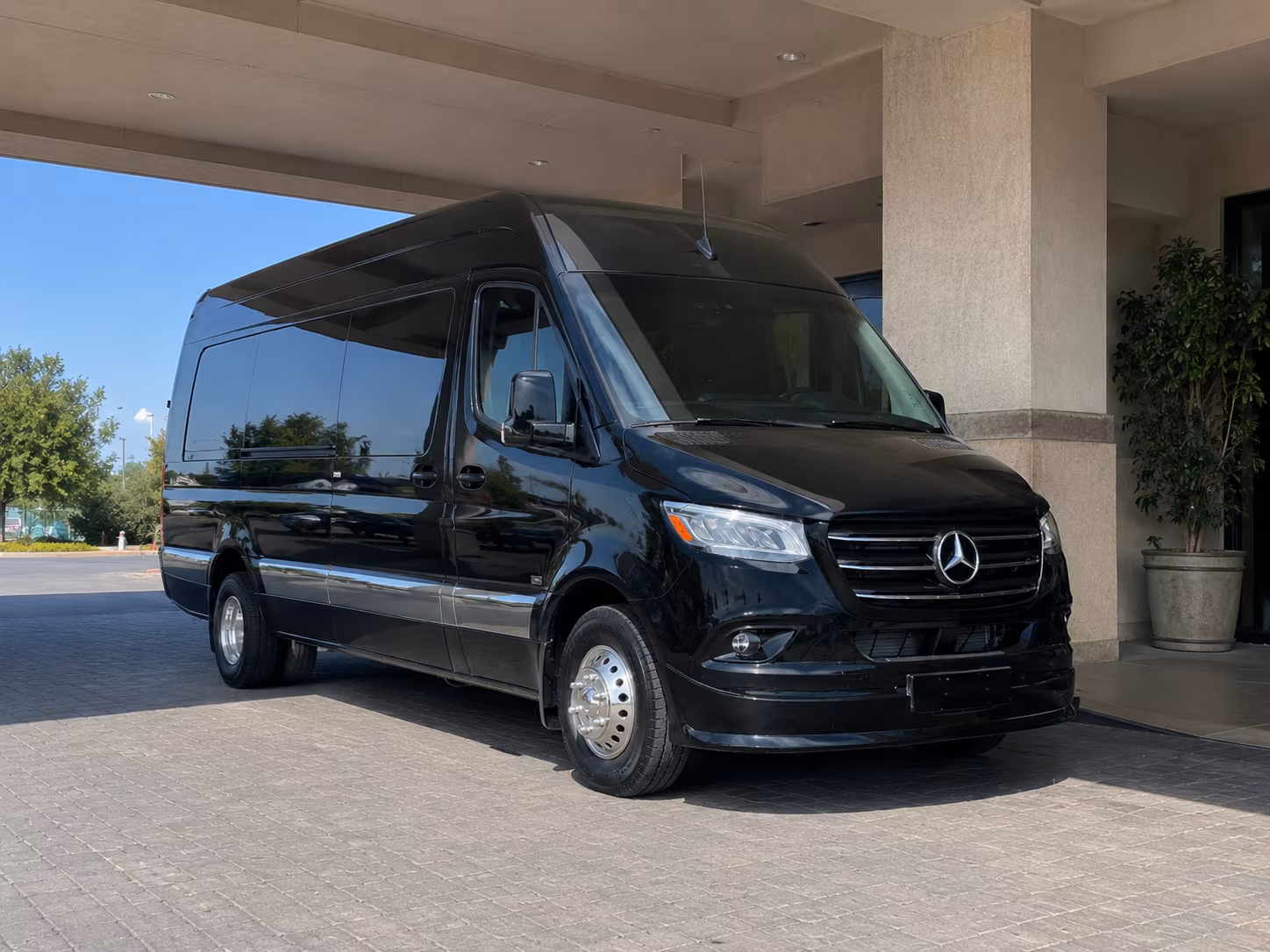 easily book transportation for your next wine tour 3