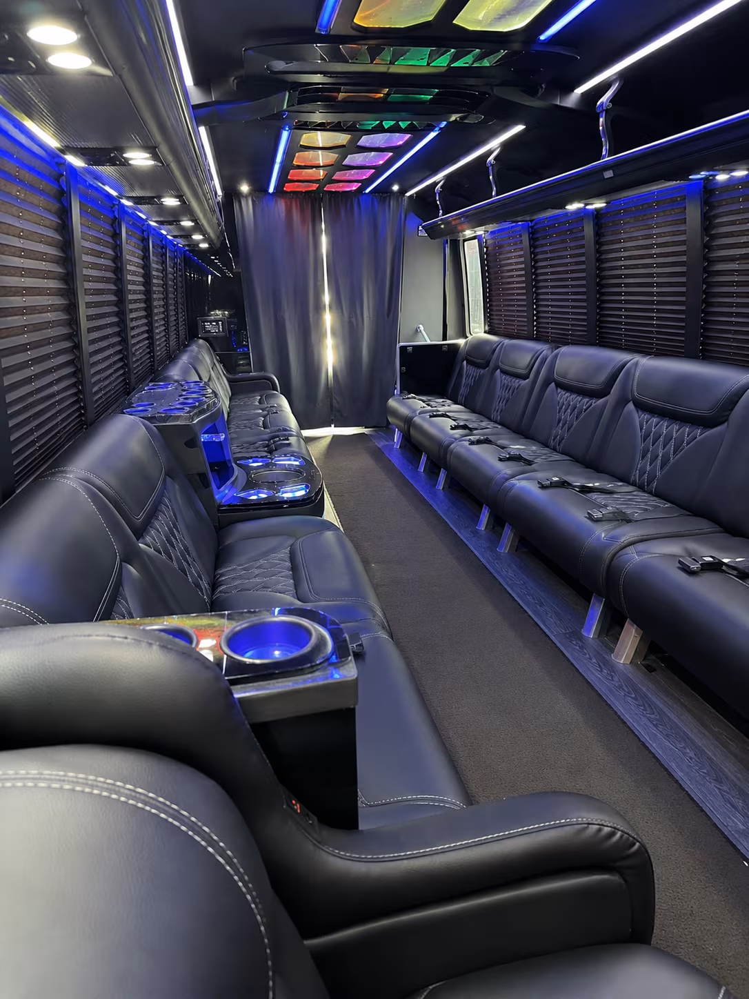 field trip buses for missouri city career trade and college campus visits