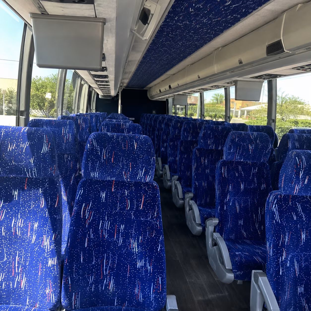 missouri city minibus rentals